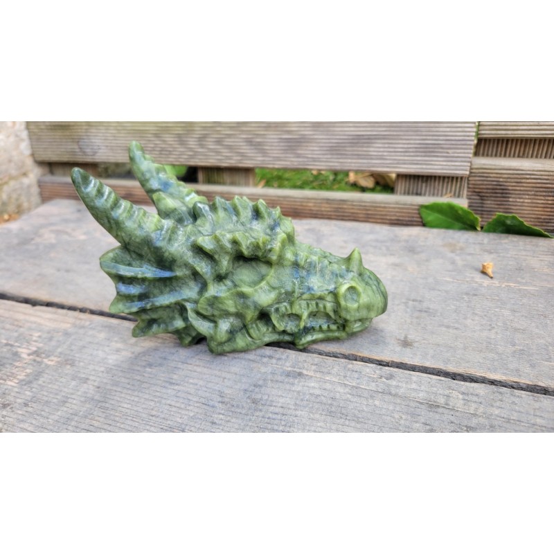 Crâne de Dragon en Jade 15cm