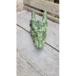 Crâne de Dragon en Jade 15cm