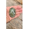 Galet en Prehnite 96grs 57mm